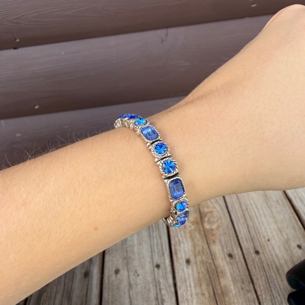 Blue Rhinestone Stretch Bracelet Womens Silver Tone Faux Sapphire Sparkly